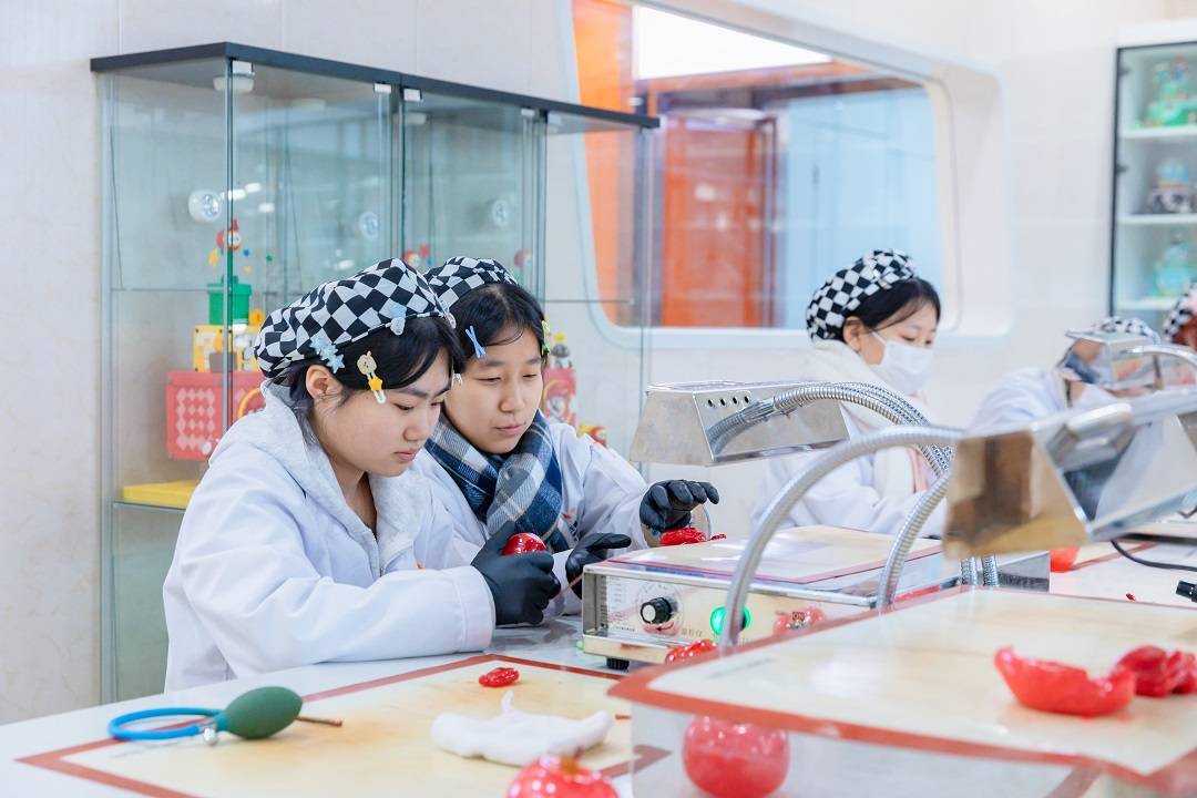 训学校推荐。西安厨师培